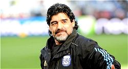 Maradona undergoes successful brain surgery on blood clot