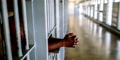 Lagos CJ frees 33 prison inmates