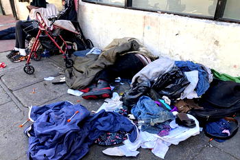 San Francisco gets alcohol, tobacco for addicts in hotels