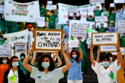 Spain to hold 10 days of mourning for virus victims