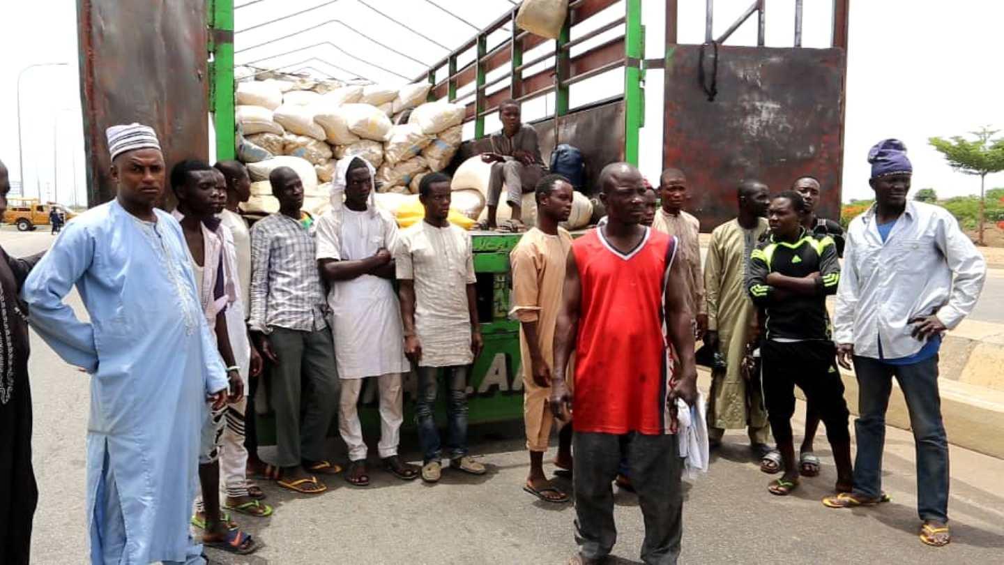 Lockdown: 22 violators from Zamfara caught hiding under beans sacks in Abuja