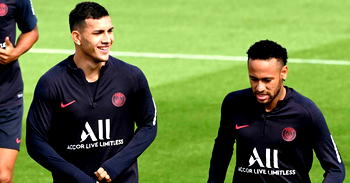 Neymar will stay with PSG despite Barcelona links ― Paredes