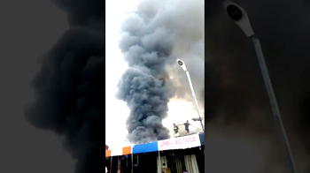 (UPDATED) Fire guts Ogbeogonogo market in Asaba