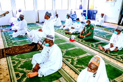 PHOTO NEWS: Buhari resumes juma’at prayer, observes social distancing