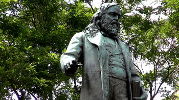 Protesters topple Washington DC statue of Confederate general ― Media