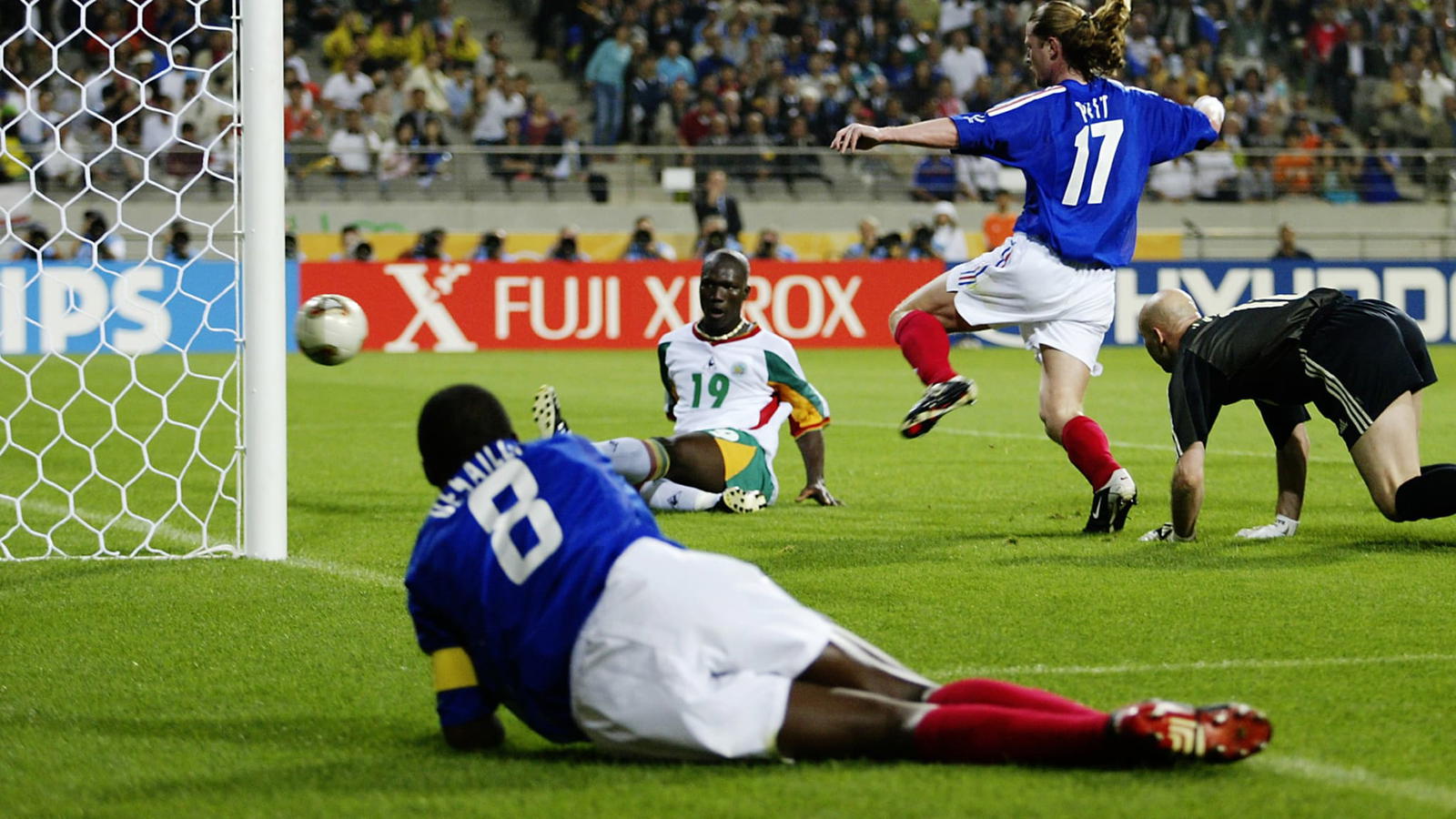 Goal Papa Bouba Diop vs France, World Cup 2002 full HD 1080p