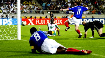 Senegal may have used witchcraft on us in 2002, says France’s Emmanuel Petit