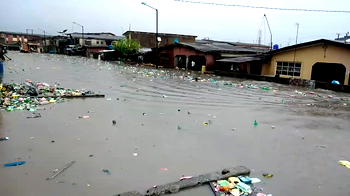 JUST IN: Flood sweeps away 4-year-old child in Lagos rainfall