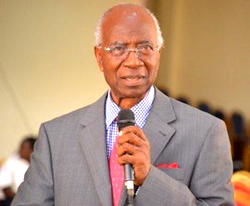 Emeritus Professor of medicine, Akinkugbe is dead