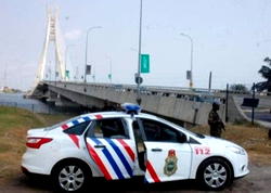 Police prevent middle-aged man from jumping into Lagos lagoon