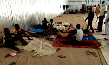 COVID-19: Police rescue 600 workers “imprisoned” for 3 months in rice factory