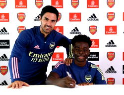 Bukayo Saka signs new long-term Arsenal contract