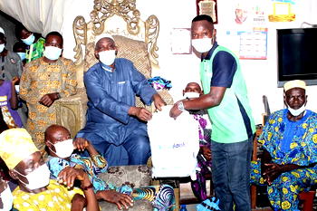COVID-19: FoodBank Nigeria fetes Lagos community, sensitizes them on safety tips