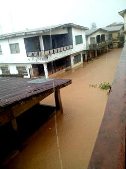 Flood takes over Abeokuta roads, as residents count loses