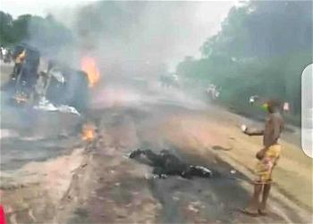 3 dead, 4 vehicles burnt as fuel tanker goes up in flames in Delta 