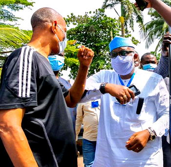 Fallout of Ondo APC Primary: Akeredolu pays surprise visits to 3 co-aspirants, seek reconciliation