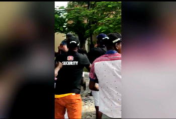 Video: Prince Tijani, Son of former Oniru beaten by palace officials