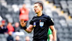 Referee banned for offensive remarks against Keita