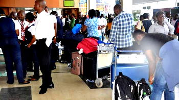 VIDEOS: Homeless Nigerians in UAE beg FG for help, lament risk of jail terms
