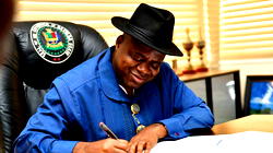 Diri gets Bayelsa Assembly’s approval to borrow N17bn