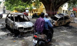 Two dead in Bangalore violence over anti-Islam Facebook post