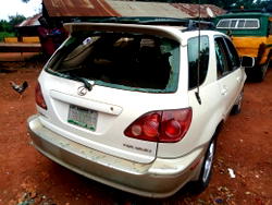 Oyo: Pandemonium as Customs officer shoots motorist in Iseyin