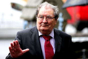 Northern Irish Nobel Peace Prize winner John Hume dies aged 83