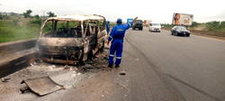 One roasted to death, others injured as fire guts bus on Lagos/Ibadan Expressway