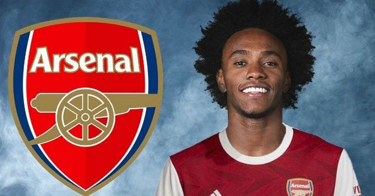 Willian store arsenal jersey