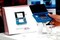 Nintendo discontinues handheld 3DS device
