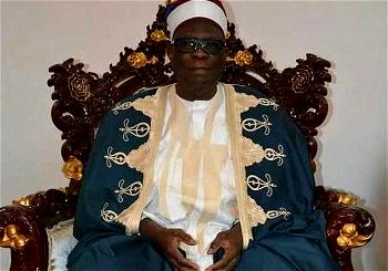 Emir of Biu dies at 79, leaves behind 4 wives, over 70 children, 200 grandchildren