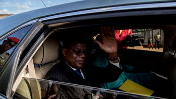 Police confine Cameroon opposition leader at home
