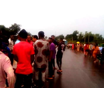 36 persons feared dead as bus plunges into Akaeze river in Ebonyi