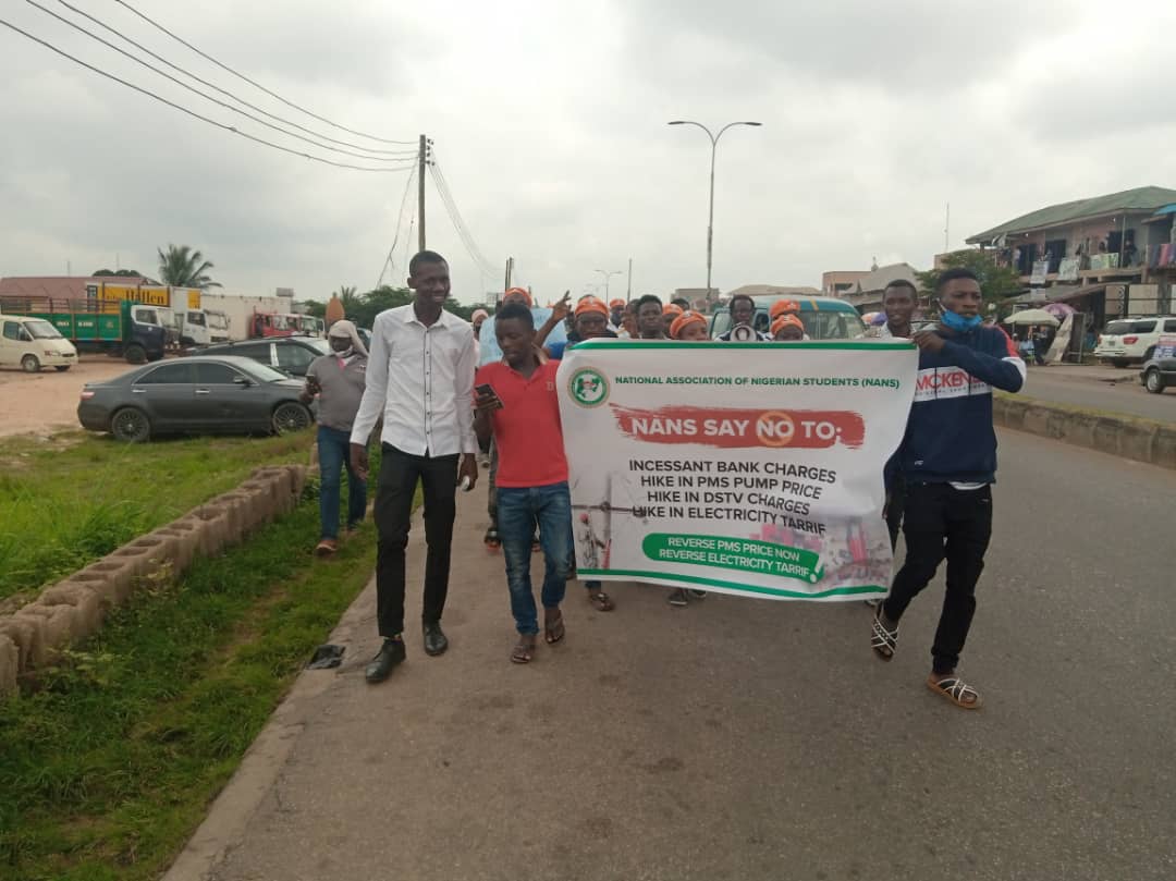 Students protest hike in petrol price, electricity tariff