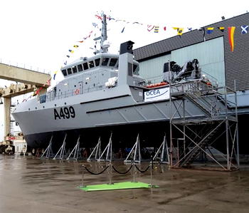 Navy arrests 3 suspected oil thieves, seizes 19 drums of PMS