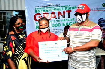 COVID-19: Ajeromi LG empower 40 more entrepreneurs with N4 million