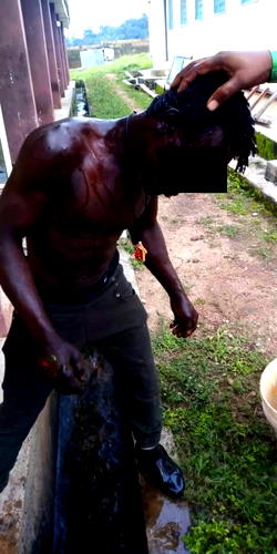 Ondo decides: Alleged Political thugs injure 10 persons, destroy 20 vehicles