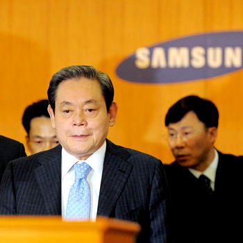 Samsung Electronics chairman Lee Kun-hee dies aged 78