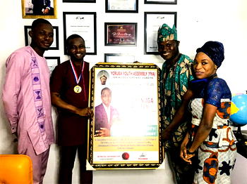 Dr Freeman Osonuga bags Yoruba Youth Leadership Award