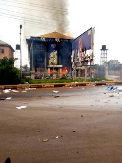 VIDEOs, PHOTOs of hoodlums’ attack on Akeredolu’s office