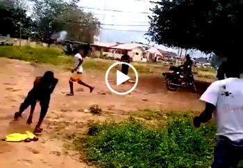 [Video] #ENDSARS Protest: Shots fired at youths in Ogbomoso