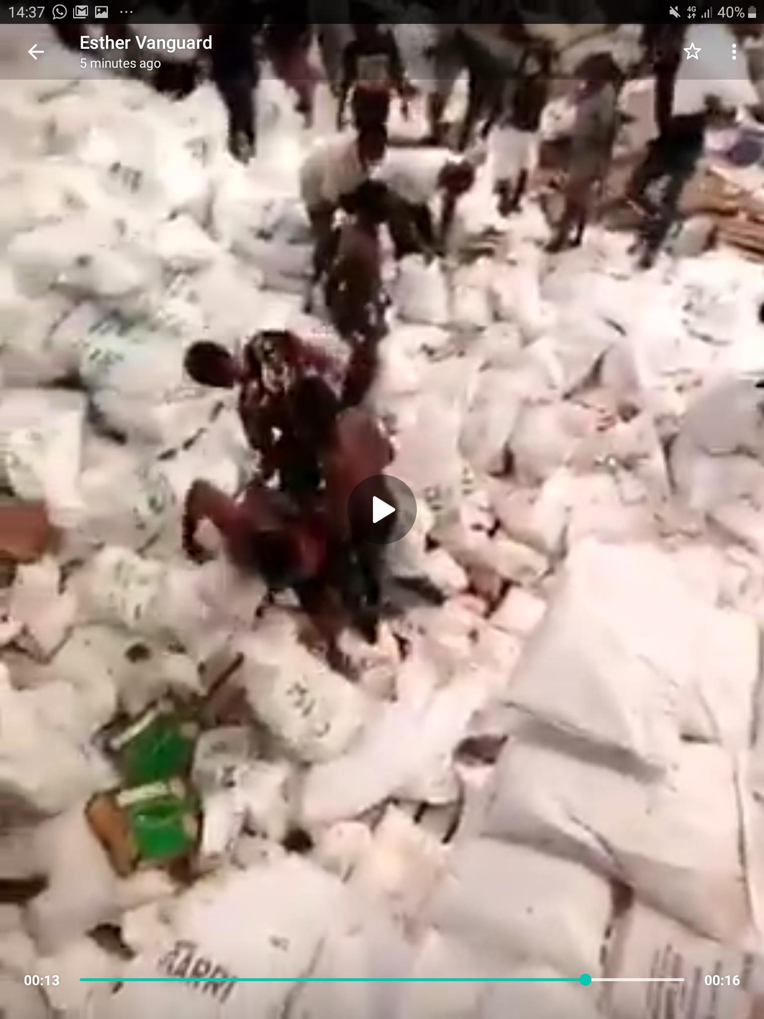 VIDEOs: Mob raids warehouse in Okota reportedly housing COVID-19 palliatives