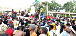 Man who lost truck to #EndSARS protest demands N10m compensation from Edo govt