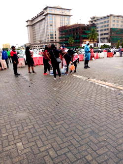 Food, water, drinks supplied to Lekki #ENDSARS protesters