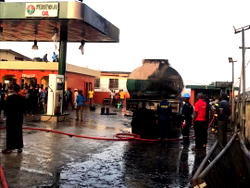 BREAKING: Petrol station on fire in Lagos as another building collapses