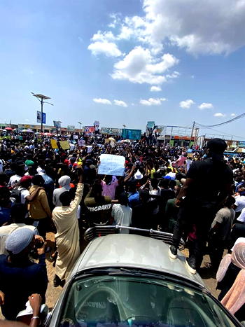 #ENDSARS protesters shut down Ilorin