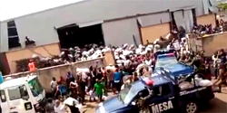 Angry residents break into warehouse, cart away COVID-19 palliatives