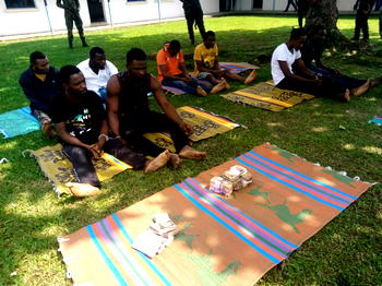 Army hands over notorious kidnap kingpin, 7 others to police in Calabar