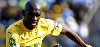 Former South African footballer dies in car crash