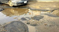 VIDEO: Poor road condition at Idi-Odo Roundabout, Ibadan